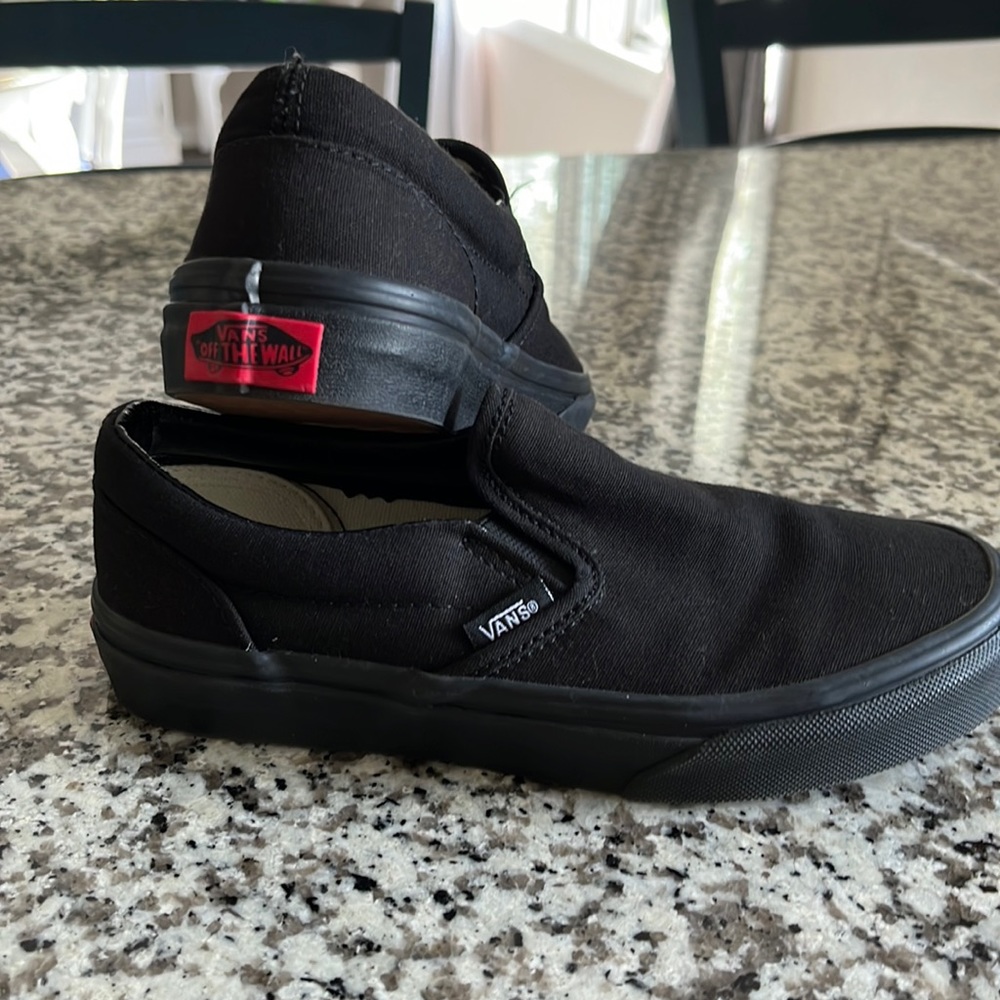 Girls all black vans NWOT size 3